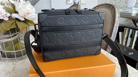 louis vuitton handle soft trunk